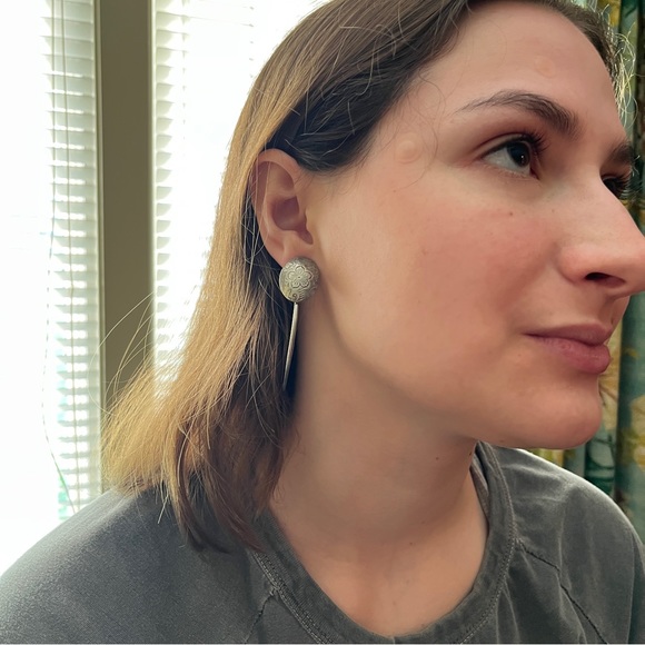 Vintage Sterling Silver Hoop Earrings - Picture 10 of 10